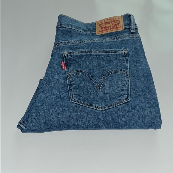 Levi’s Classic Capri Mid Rise Size 8 - Picture 3 of 16